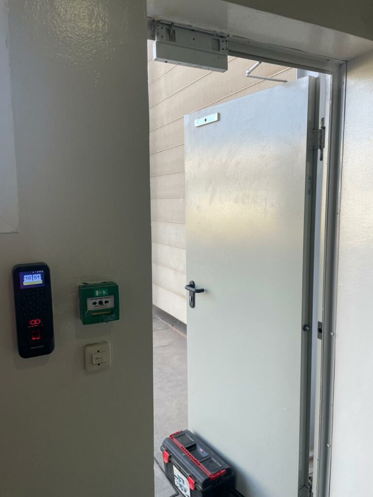 Nouvelle entente triennale de maintenance entre Atlas Pharm Grupo Tecnimede et RIFL Biometrics